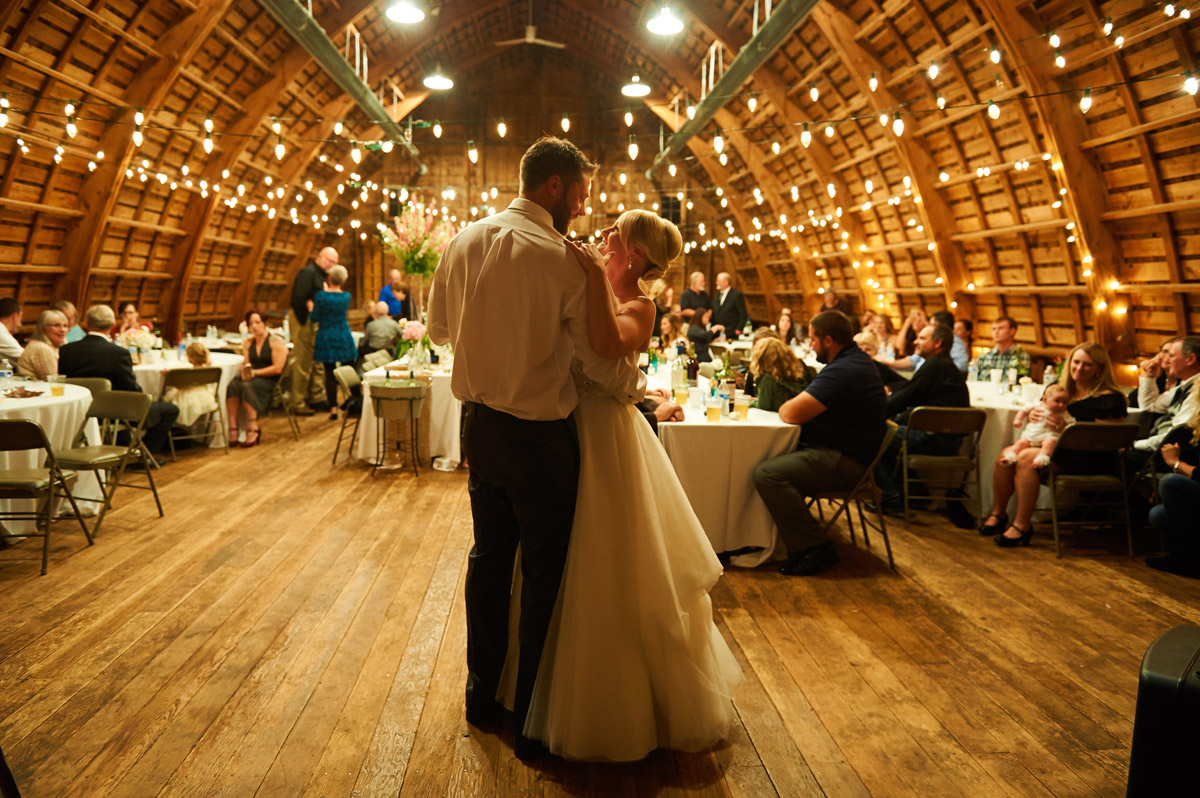 Simpson Barn wedding bride and groom first dance