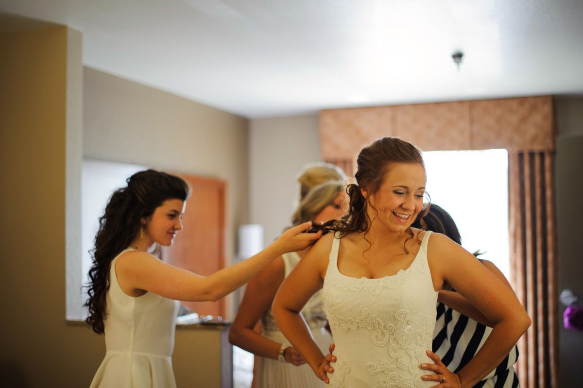 Secrest-Octagon-Barn-Wedding-05